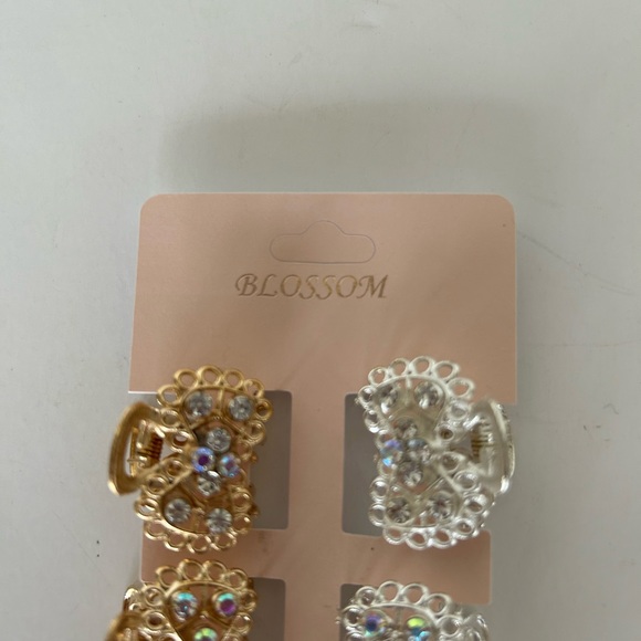 BLOSSOM JEWELED MINI HAIR CLIPS SET OF TWELVE NWT - Picture 6 of 6